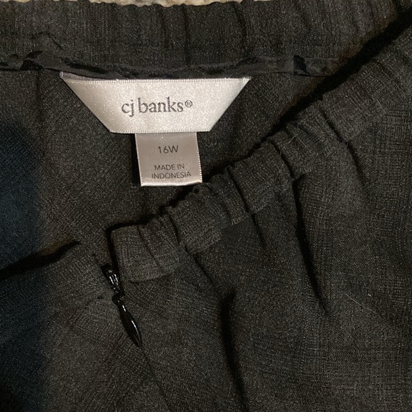 CJ Banks Plaid Skirt - Picture 4 of 7